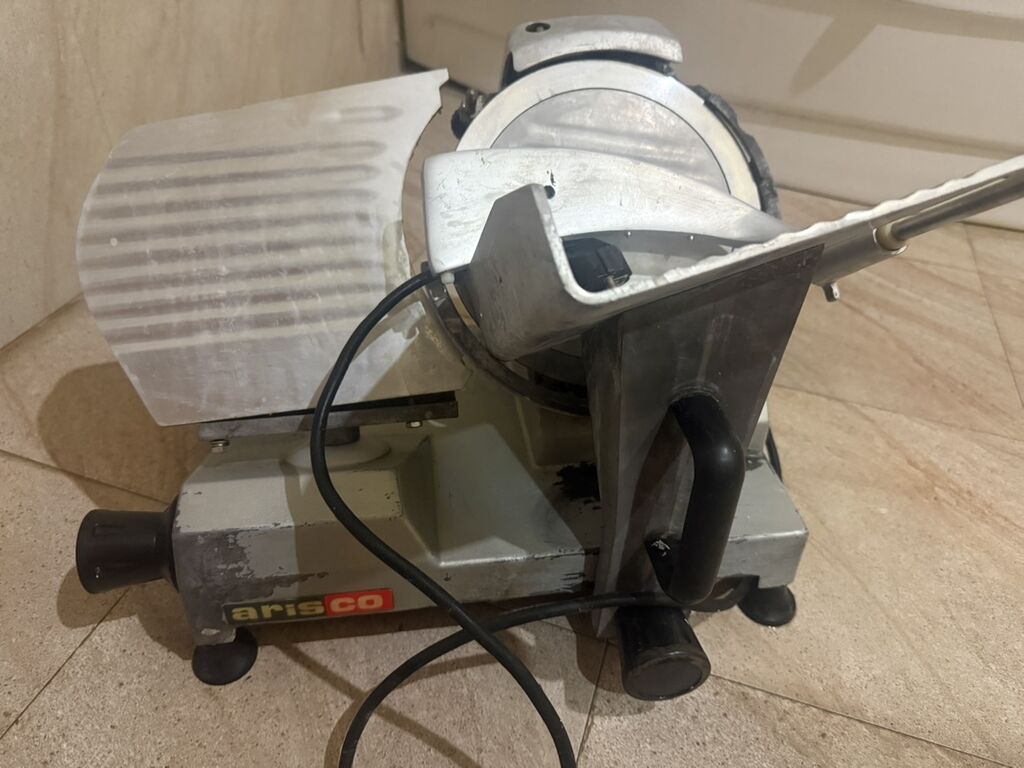 Arisco elektrik dilimləyici (kolbasa/pendir/ət üçün) - Brend/model — Peşəkar mətbəx texnikası, Bakı (3)