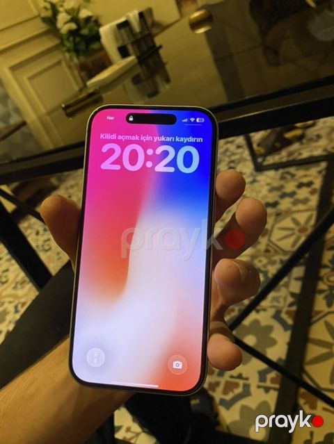 Ağ, Face ID — Bakı