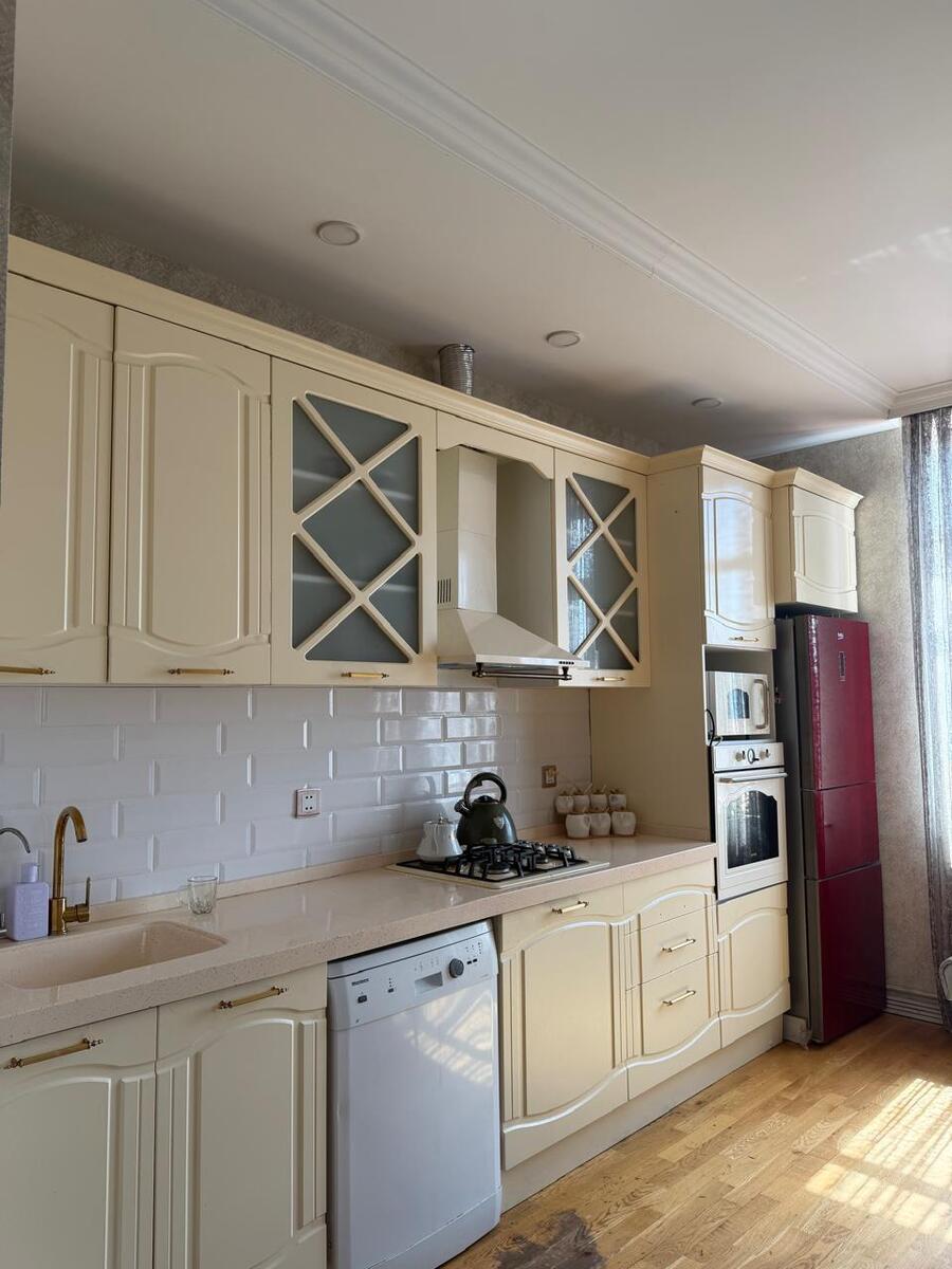 Satılır 3 otaqlı yeni tikili 175 m² — Mənzil, Bakı (8)