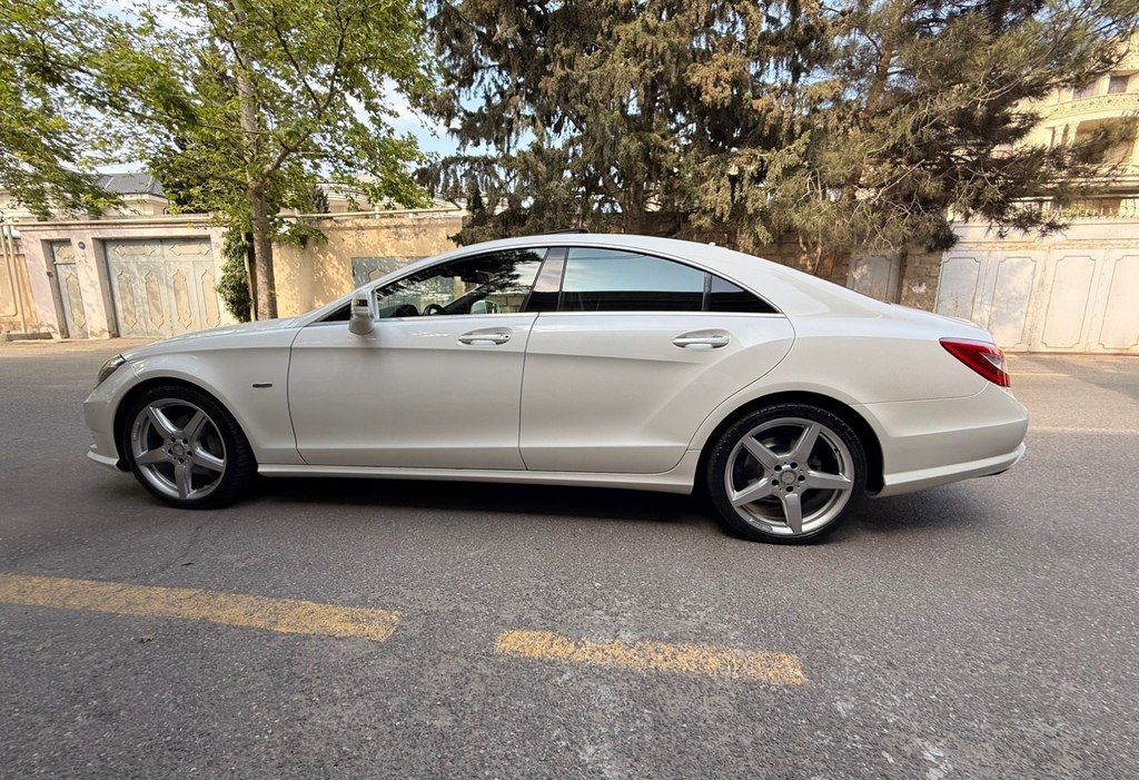 Mercedes CLS 350, 3.5 L, 2011 il, 140 000 km — Avtomobillər, Bakı (6)