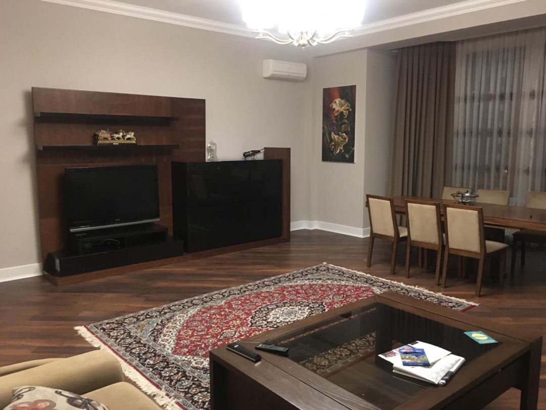İcarəyə verilir 3 otaqlı yeni tikili 170 m² — Mənzil, Bakı (3)