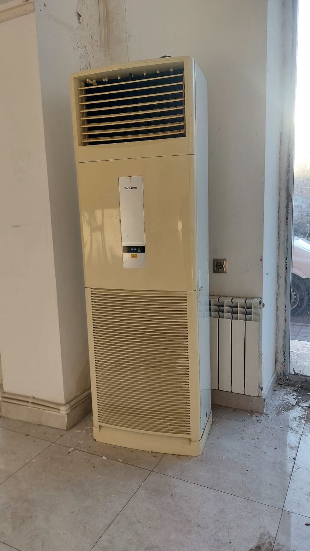 Panasonic döşəmə tipli kondisioner sistemi İdeal vəziyyətdədir .200 m² — Kondisioner və split-sistemlər, Yevlax (3)