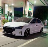 Hyundai Elantra, 2018 il — Avtomobil