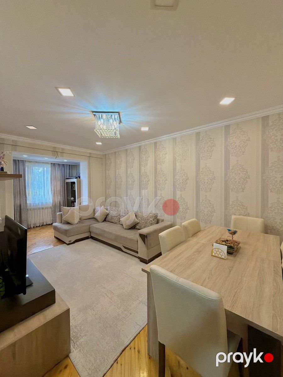Satılır 2 otaqlı köhnə tikili 60 m² — Mənzil, Bakı (5)