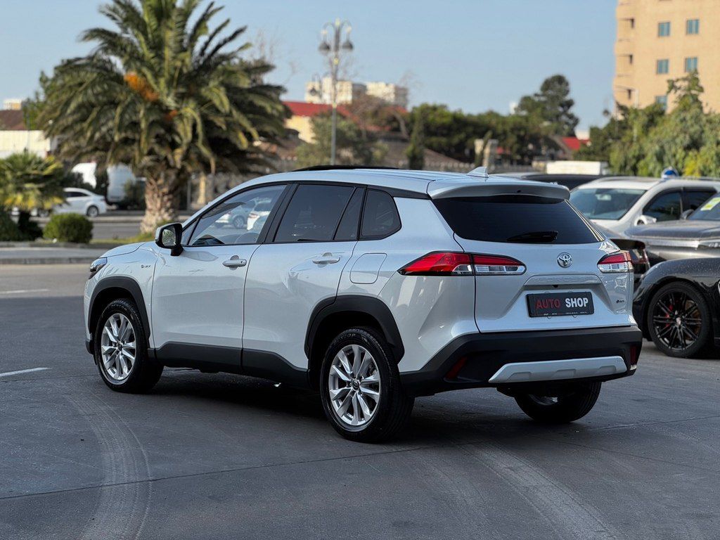 Toyota Corolla Cross, 2.0 L, 1.31 kWh, 2025 il, 23 000 km — Avtomobillər, Bakı (8)