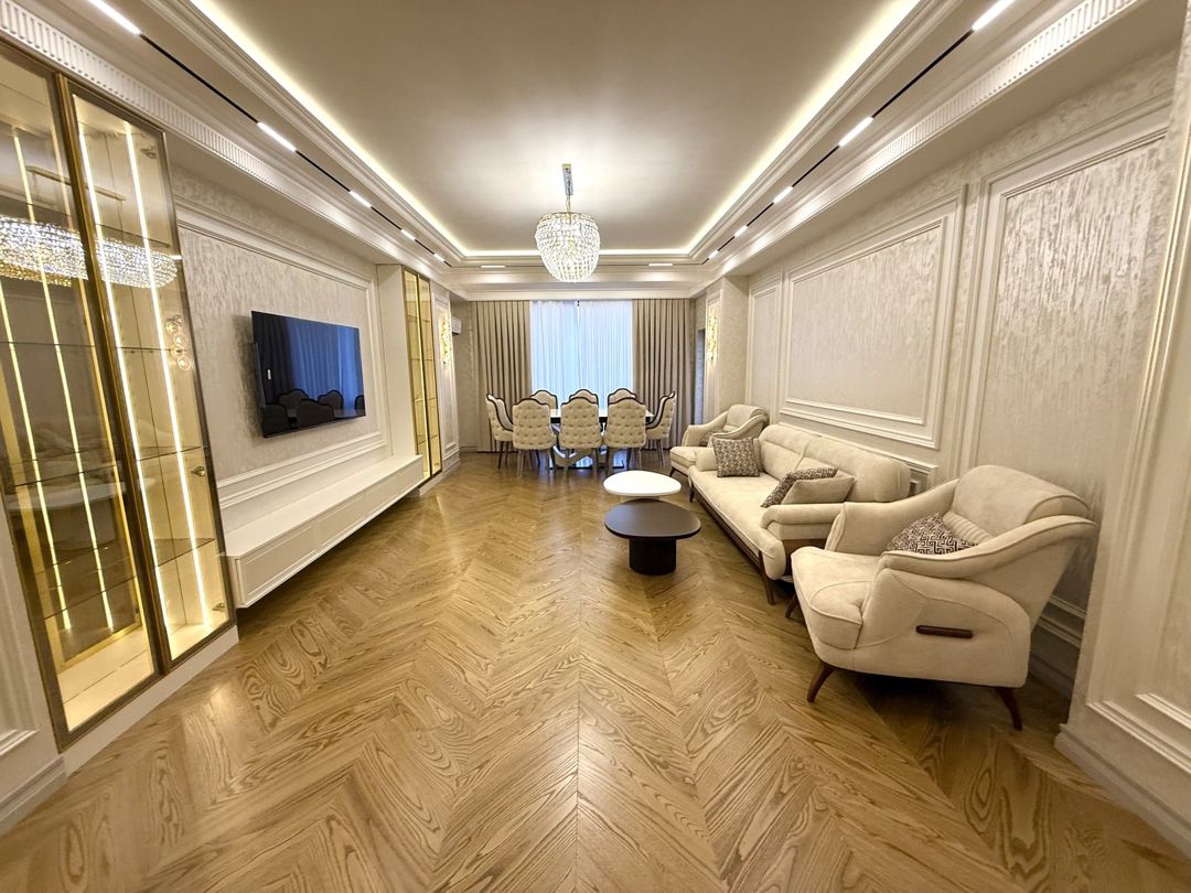 Satılır 4 otaqlı yeni tikili 235 m² — Mənzil, Bakı (3)