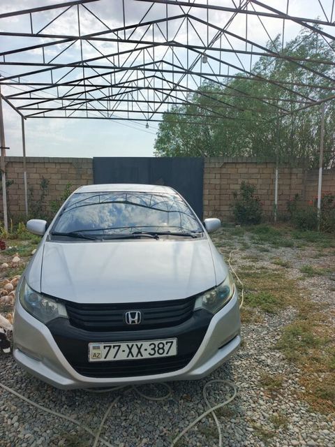 Honda Insight, 1.3 L, 0.58 kWh, 2009 il, 102 000 km — Salyan