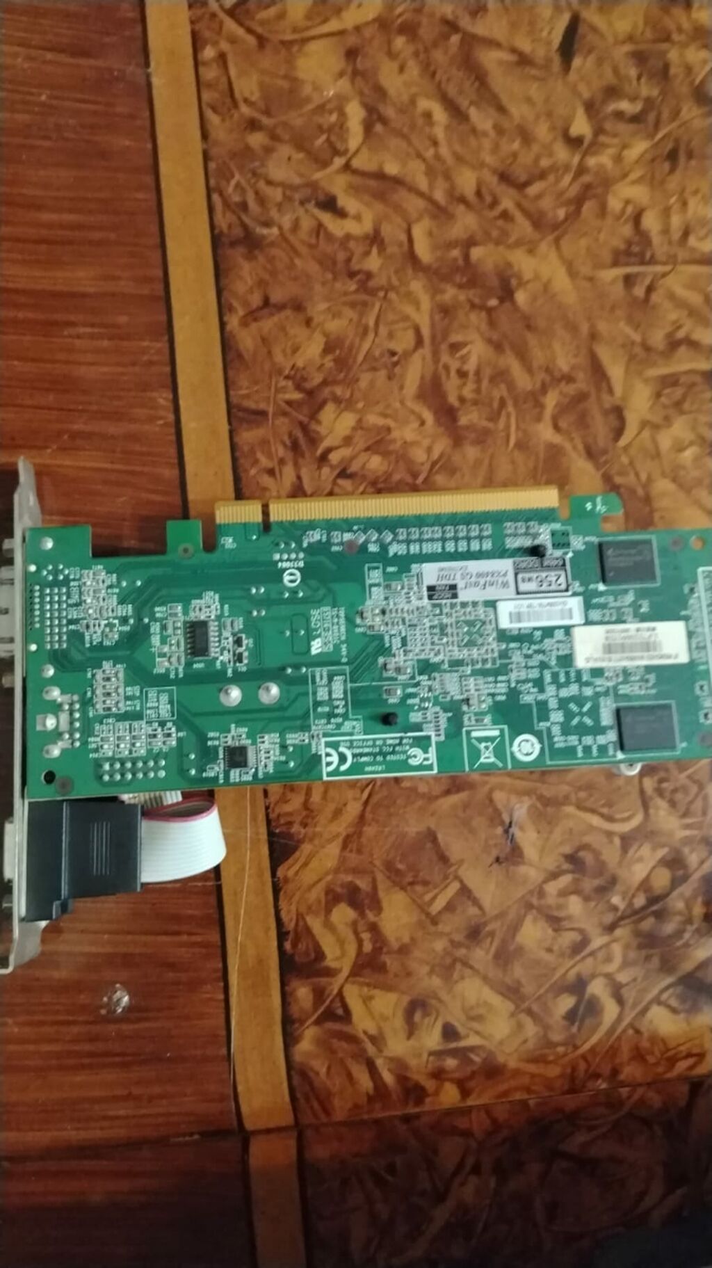 MSI WinFast markalı köhnə nəsil video kart - PCI Express x16 — Qrafik kartlar, Mehdiabad (2)