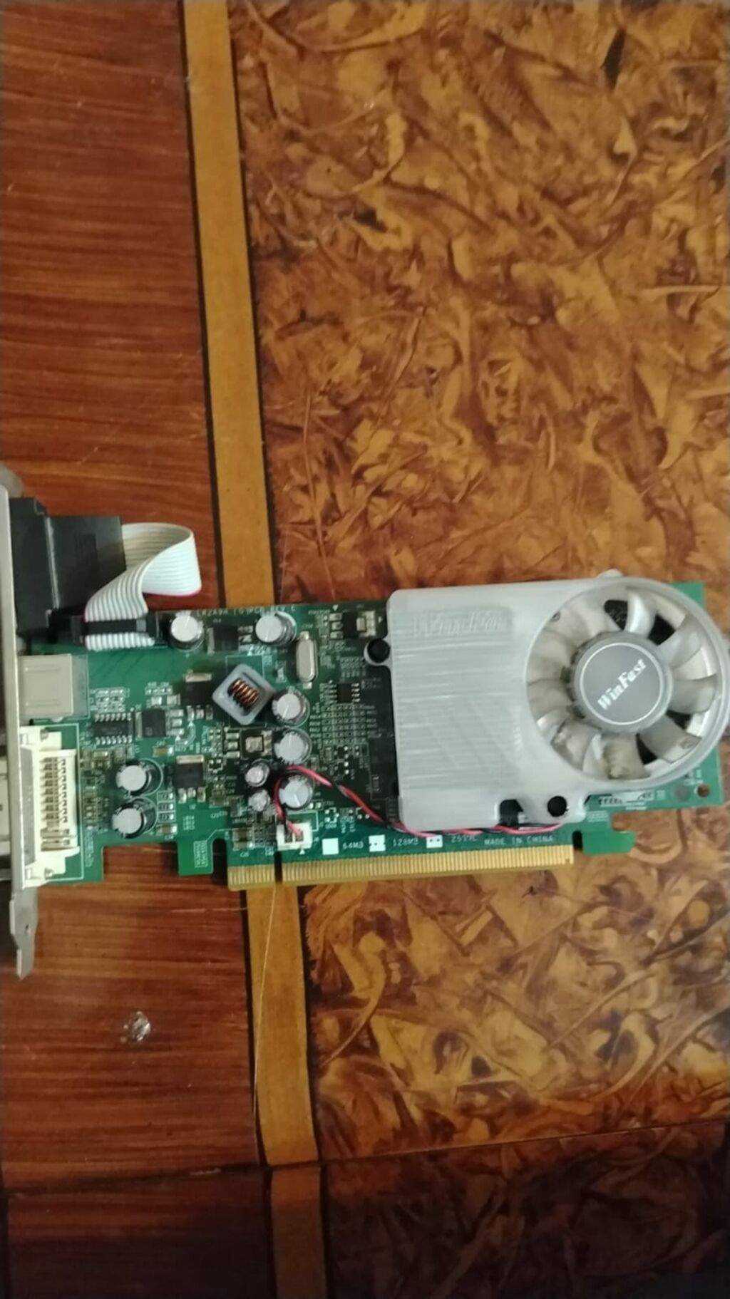 MSI WinFast markalı köhnə nəsil video kart - PCI Express x16 — Qrafik kartlar, Mehdiabad