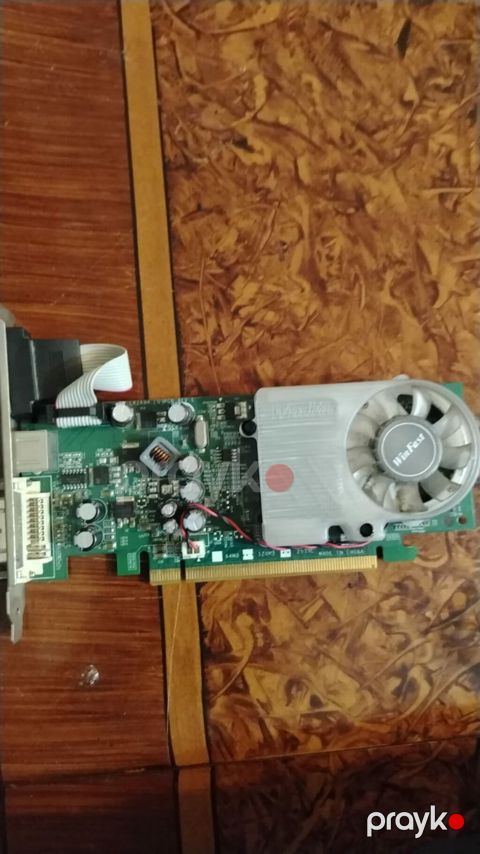 MSI WinFast markalı köhnə nəsil video kart - PCI Express x16 — Mehdiabad
