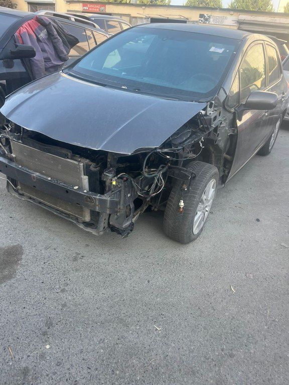 Toyota Auris, 1.4 L, 2007 il, 320 432 km — Avtomobillər, Bakı (2)