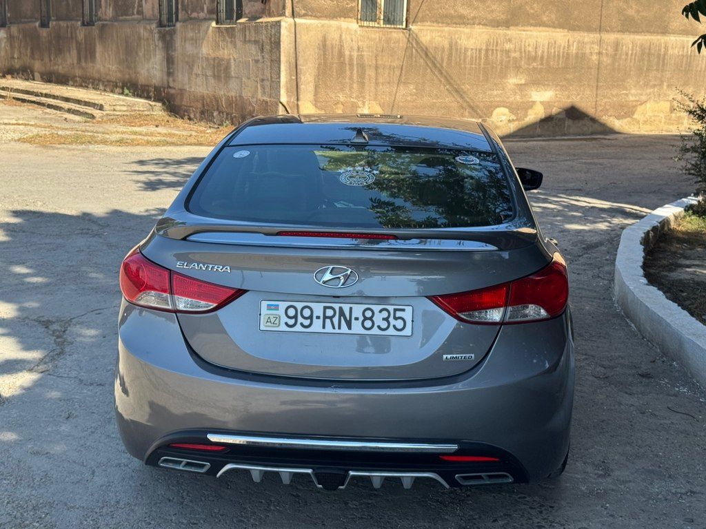 Hyundai Elantra, 1.8 L, 2013 il, 241 402 km — Avtomobillər, Bakı (2)