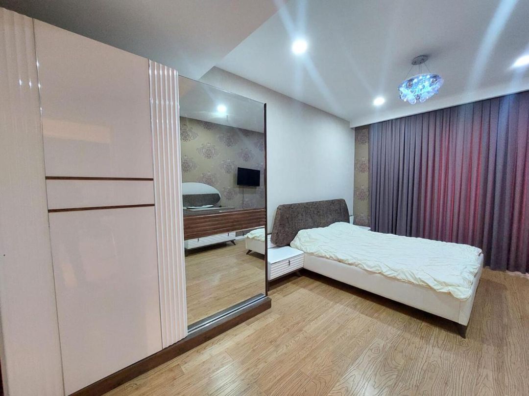 İcarəyə verilir 2 otaqlı yeni tikili 90 m² — Mənzil, Bakı (7)