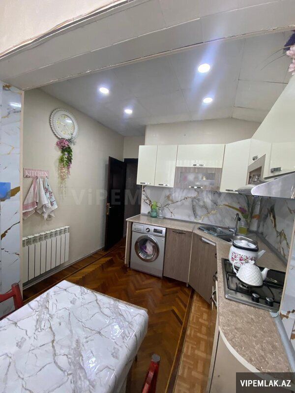 Binəqədi rayonunda 2 otaqlı Köhnə tikili Satılır, 65 m² — Mənzil, Bakı (5)