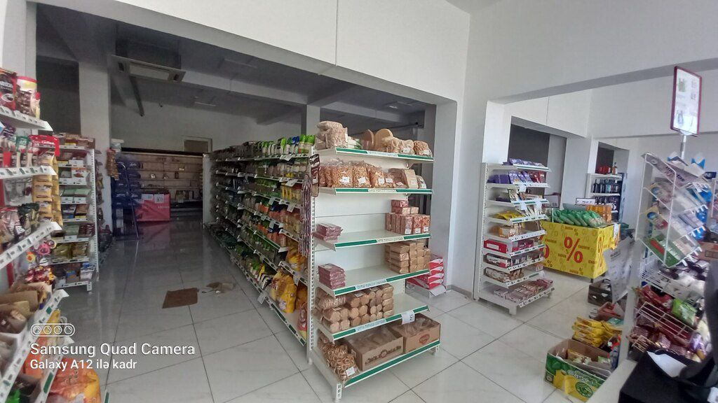 Mağaza vitrini — Biznes və avadanlıq, Bakı (6)