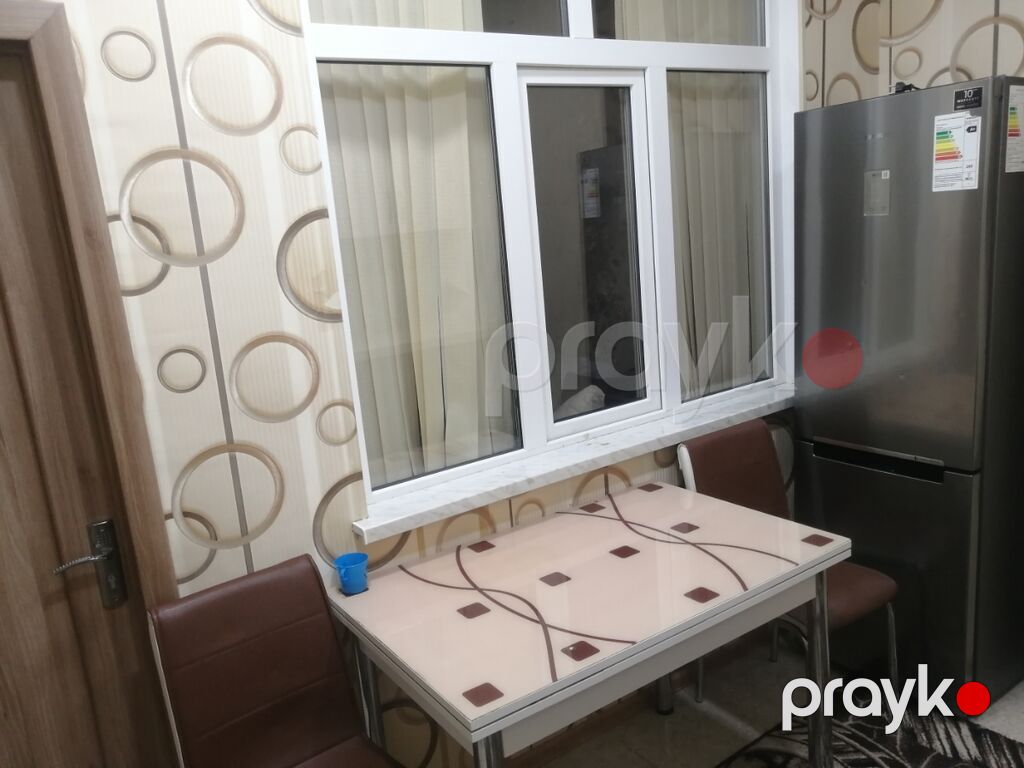Geniş və zövqlü şəkildə təmir olunmuş 2 otaqlı mənzil interyeri — Mənzil, Bakı (7)