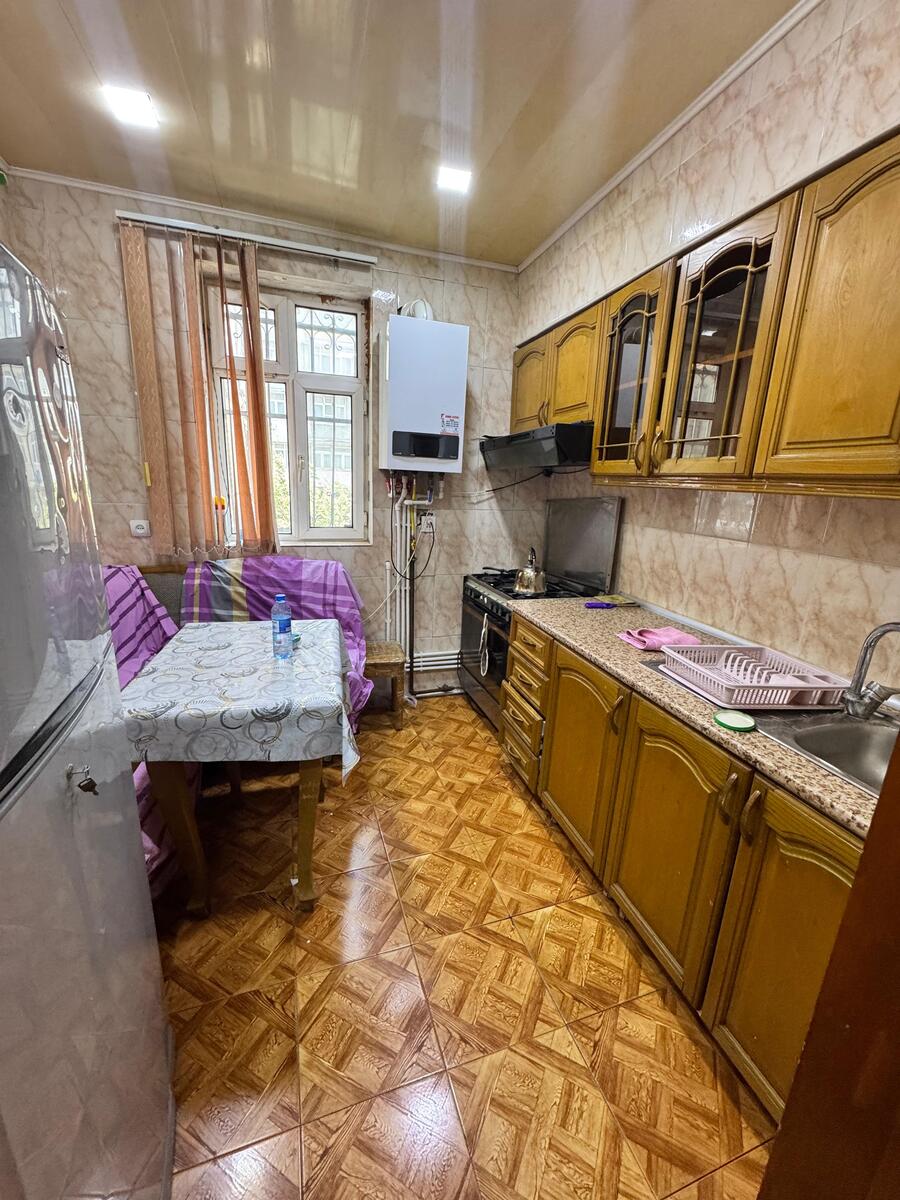 İcarəyə verilir 3 otaqlı köhnə tikili 85 m² — Mənzil, Bakı (12)