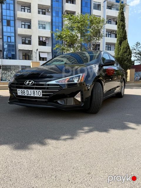Hyundai Elantra, 2.0 L, 2019 il, 66 000 km