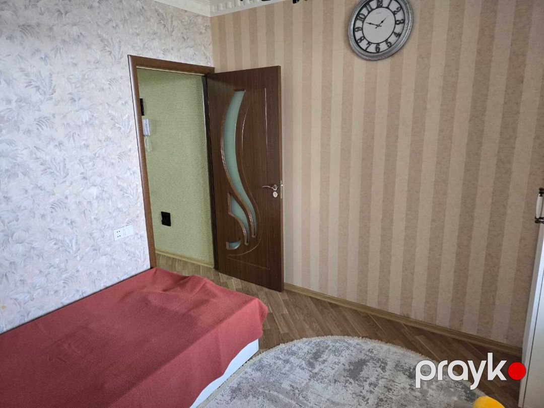 Satılır 4 otaqlı köhnə tikili 100 m² — Mənzil, Bakı (10)