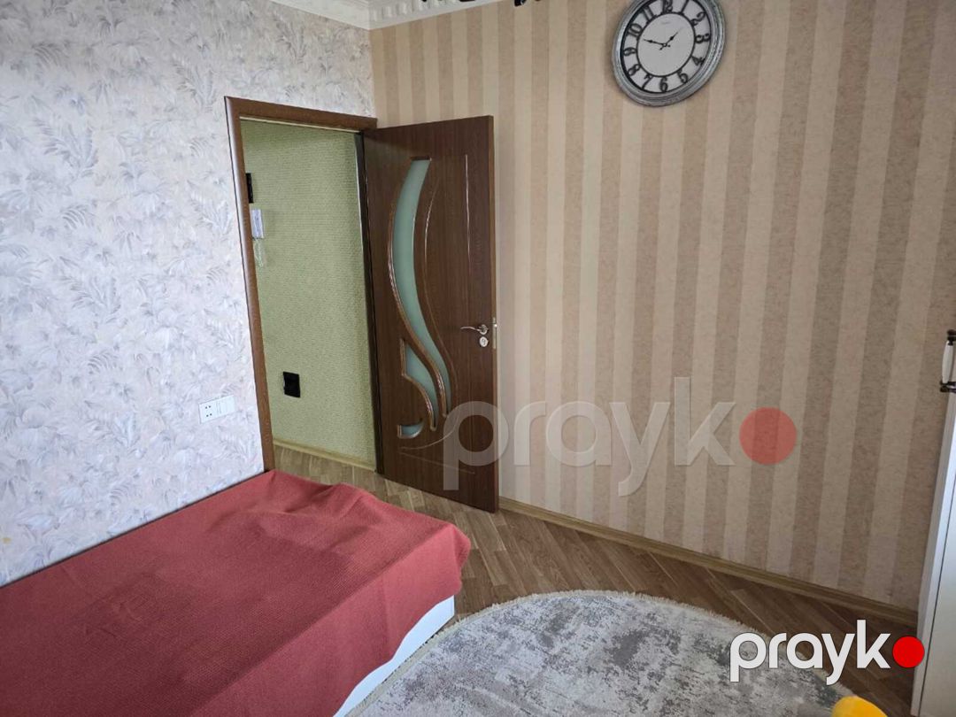 Satılır 4 otaqlı köhnə tikili 100 m² — Mənzil, Bakı (10)