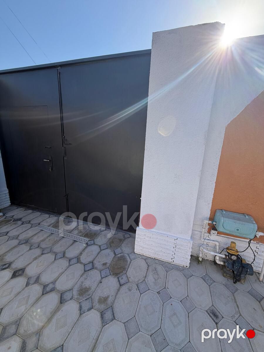 Satılır 4 otaqlı həyət evi/bağ evi 180 m² — Ev, villa, Bakı (2)