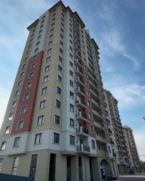 Satılır 3 otaqlı yeni tikili 80 m² — Bakı
