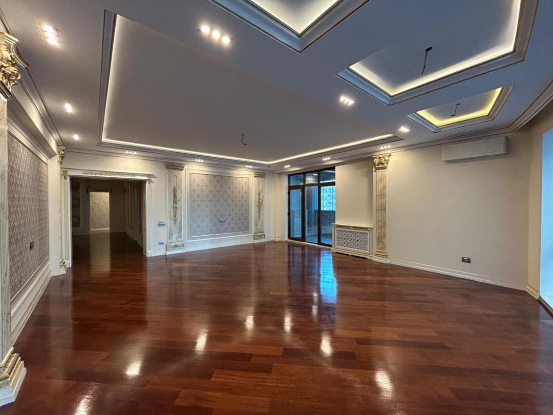 Satılır 3 otaqlı yeni tikili 210 m² — Mənzil, Bakı (5)