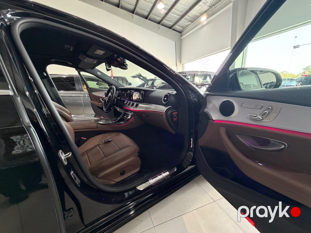 Mercedes E 300, 2.0 L, 2021 il, 59 000 km — Avtomobillər, Bakı (10)