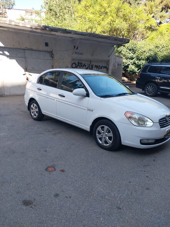 Hyundai Accent, 1.4 L, 2009 il, 207 000 km — Avtomobillər, Bakı (5)
