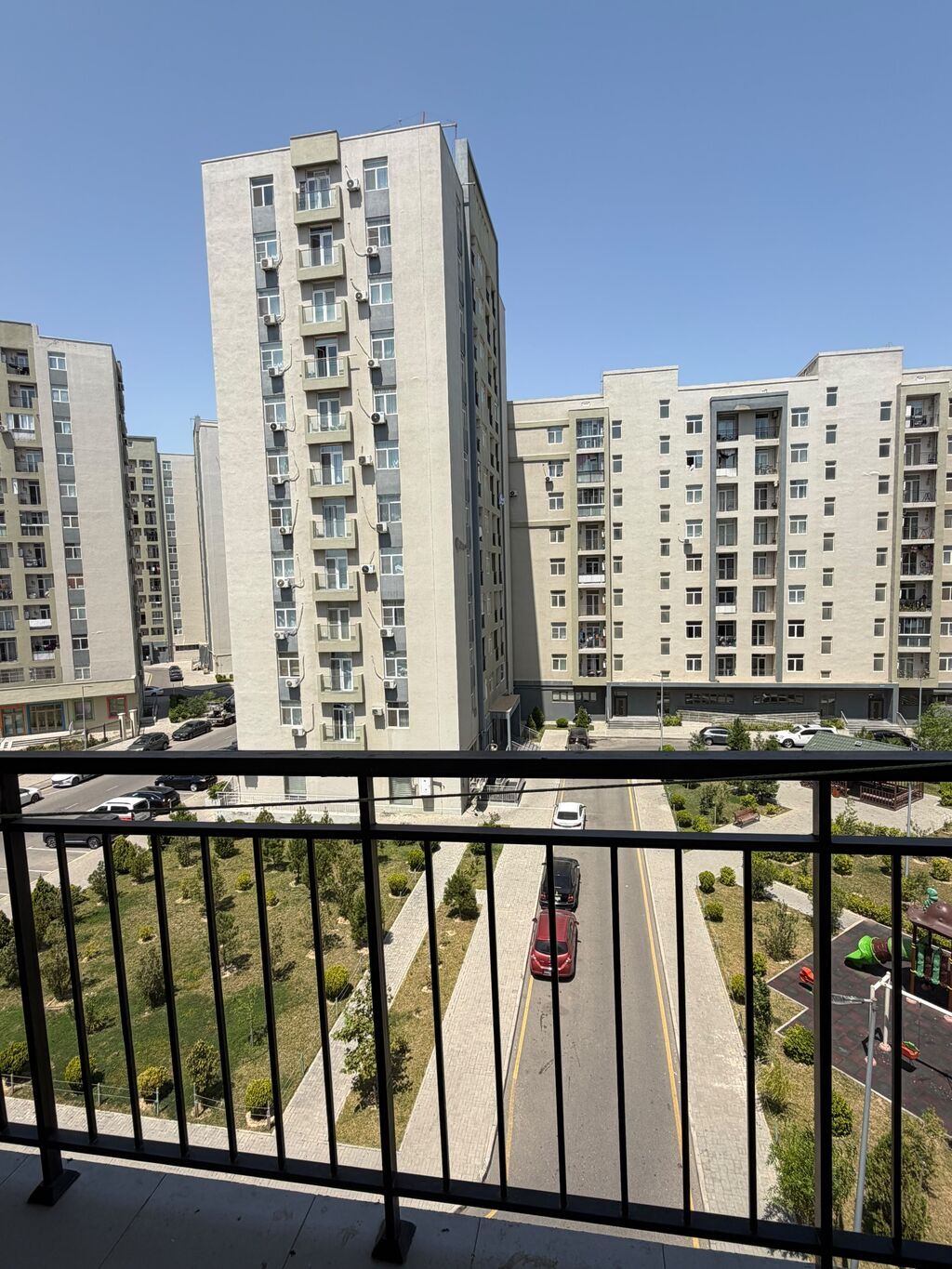 Yeni Yasamal, 3 otaqlı, Yeni tikili, m. İnşaatçılar, 85 kv. m — Mənzil, Bakı (10)