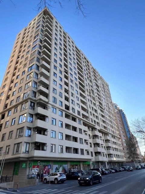 Satılır 3 otaqlı yeni tikili 123 m² — Bakı
