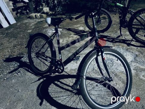 Qara 120 azin satiram yaşil sıbrot 200 azin 2 sinalsan 320 azin ver al — Bakı