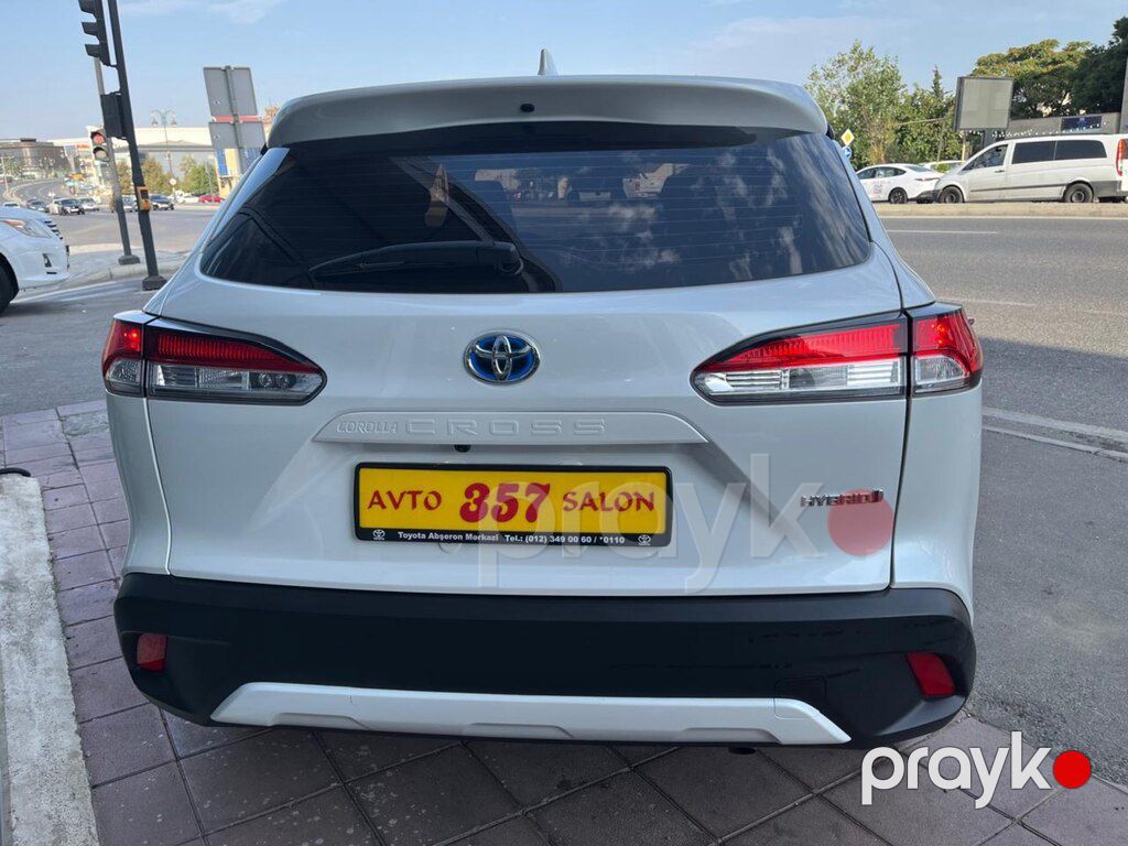 Toyota Corolla Cross, 2.0 L, 1.31 kWh, 2024 il, 39 000 km — Avtomobillər, Bakı (3)