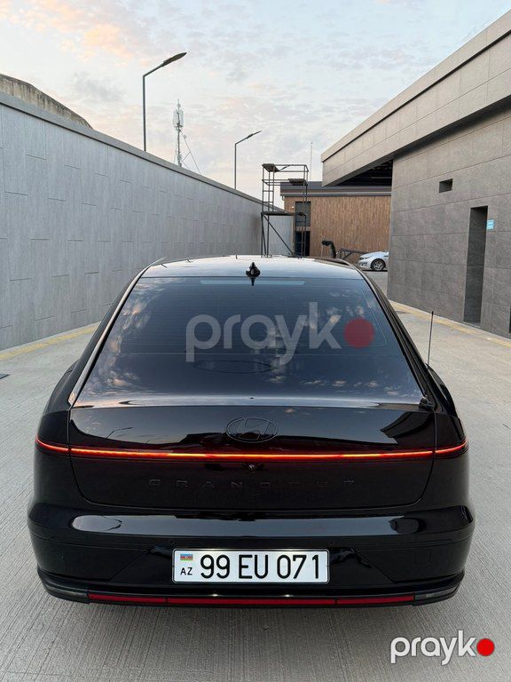 Hyundai Grandeur, 1.6 L, 1.49 kWh, 2023 il, 45 000 km — Avtomobillər, Bakı (10)