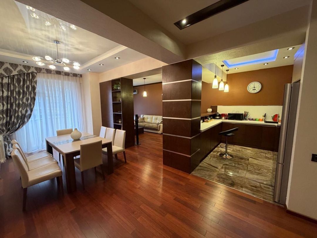 Satılır 2 otaqlı yeni tikili 100 m² — Mənzil, Bakı (2)