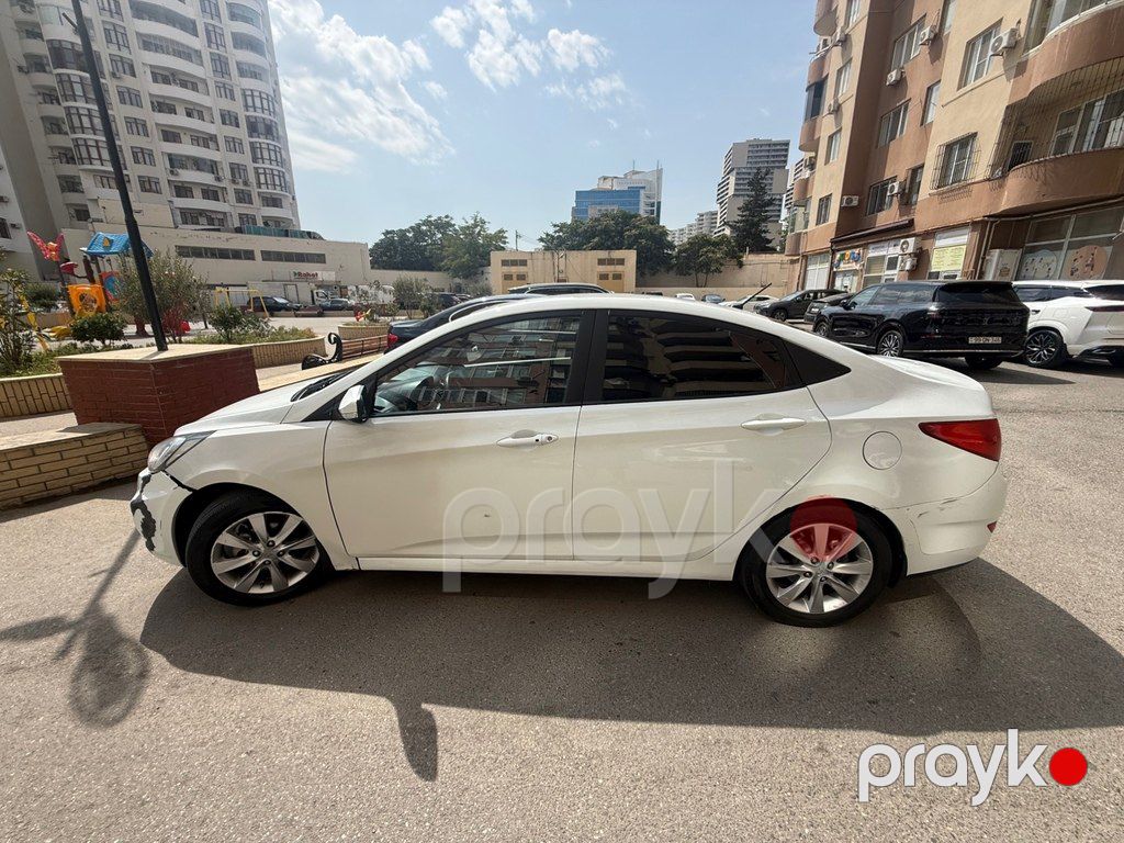 Hyundai Accent, 1.6 L, 2012 il, 218 815 km — Avtomobillər, Bakı (9)