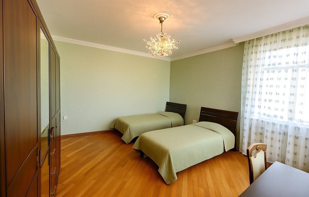 Satılır 3 otaqlı yeni tikili 135 m² — Mənzil, Bakı (2)