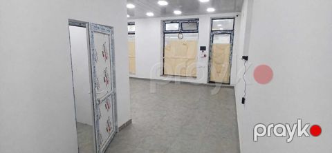 Satılır obyekt 100 m² — Bakı