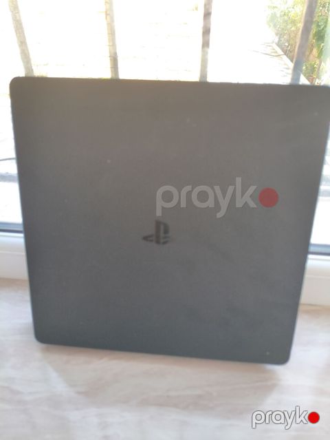 Ps4 Slim 1 Tb 2 Orginal pult Kabelleri zadı üstünde Endirim Yoxdu — Sumqayıt