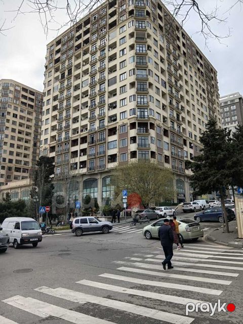 Satılır 3 otaqlı yeni tikili 164 m² — Bakı