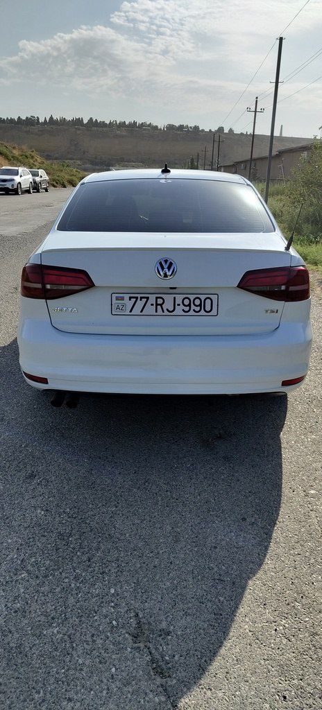 Volkswagen Jetta, 1.5 L, 2017 il, 246 037 km — Avtomobillər, Bakı (2)