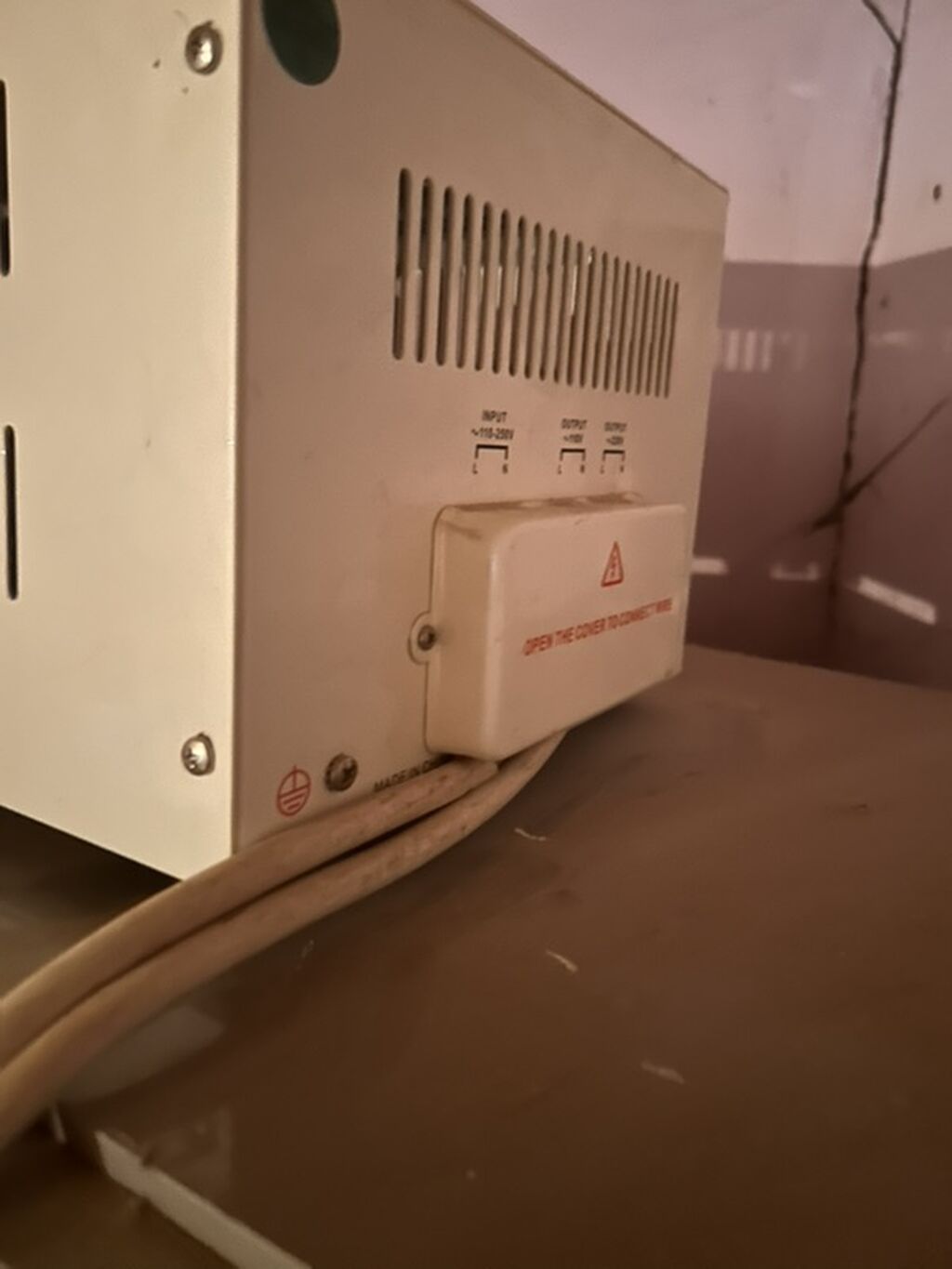 Hisense divar tipli split kondisioner ve Andeli SVC-5000VA gərginlik — Kondisioner və split-sistemlər, Kürdəmir (5)