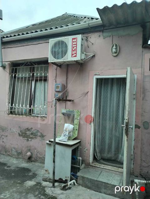 Satılır 2 otaqlı həyət evi/bağ evi 45 m²