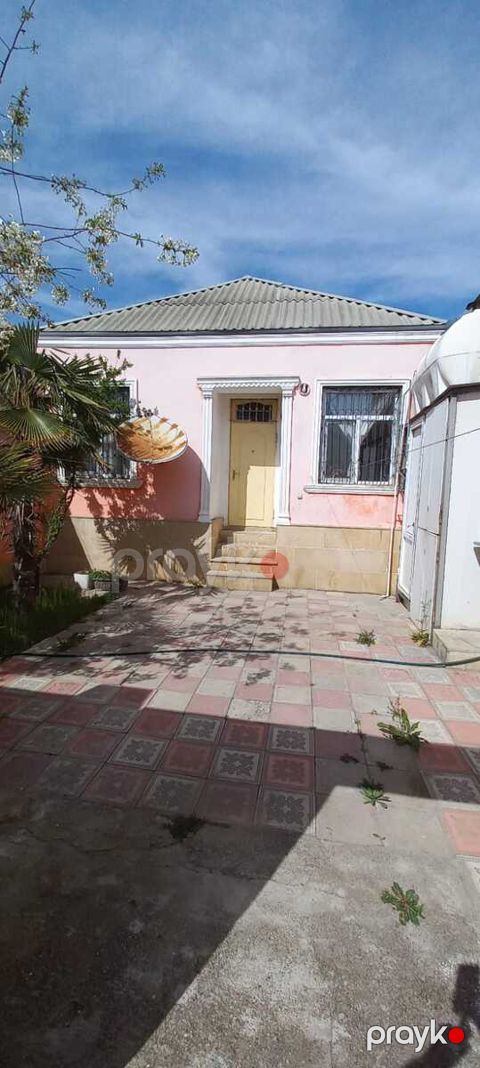 Həyət evi, Heydər Əliyev pr