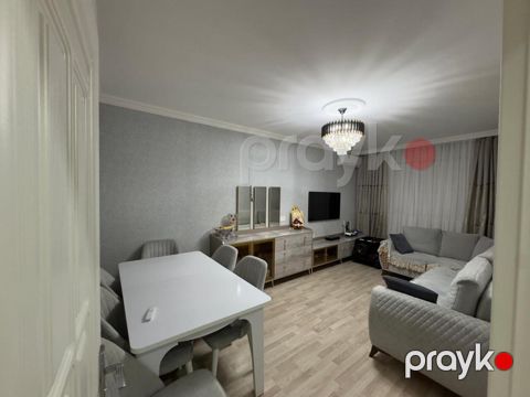 Satılır 3 otaqlı köhnə tikili 50 m²