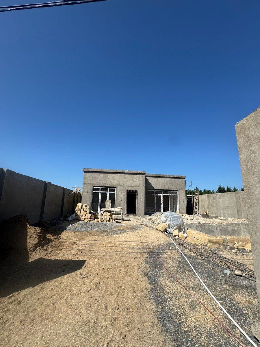 Satılır 4 otaqlı həyət evi/bağ evi 134 m² — Ev, villa, Bakı (2)