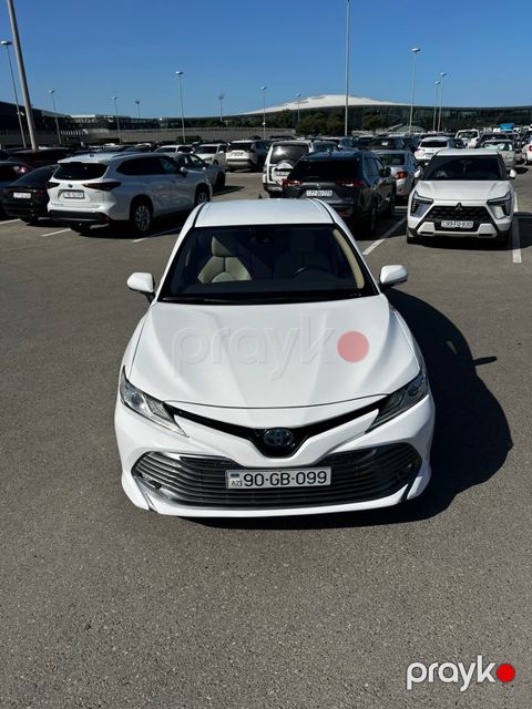 Toyota Camry, 2.5 L, 1 kWh, 2020 il, 110 000 km — Bakı