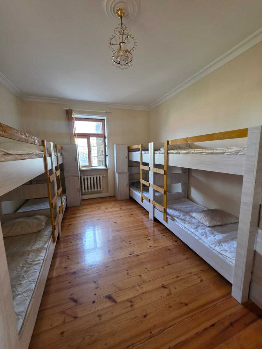 İcarəyə verilir 8 otaqlı həyət evi/bağ evi 500 m² — Ev, villa, Bakı (12)