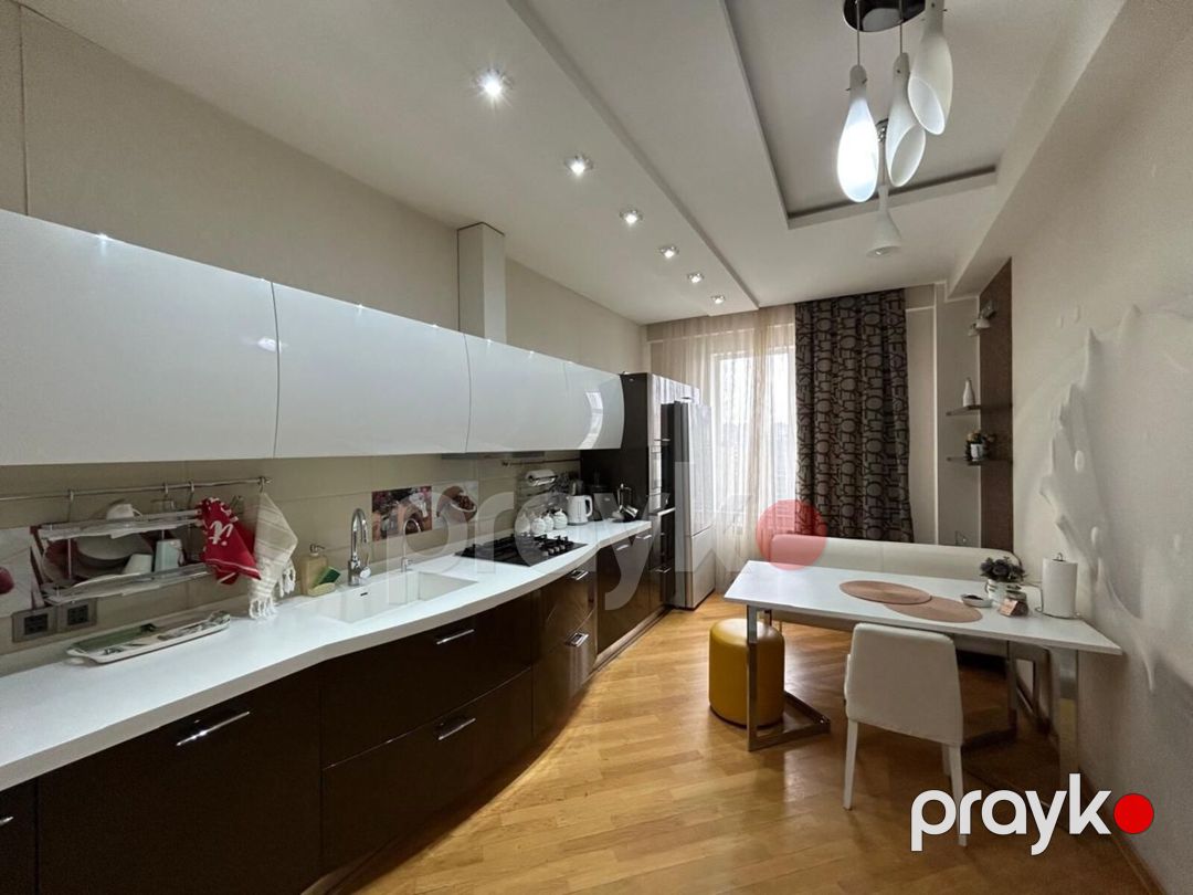Satılır 5 otaqlı yeni tikili 205 m² — Mənzil, Bakı (12)