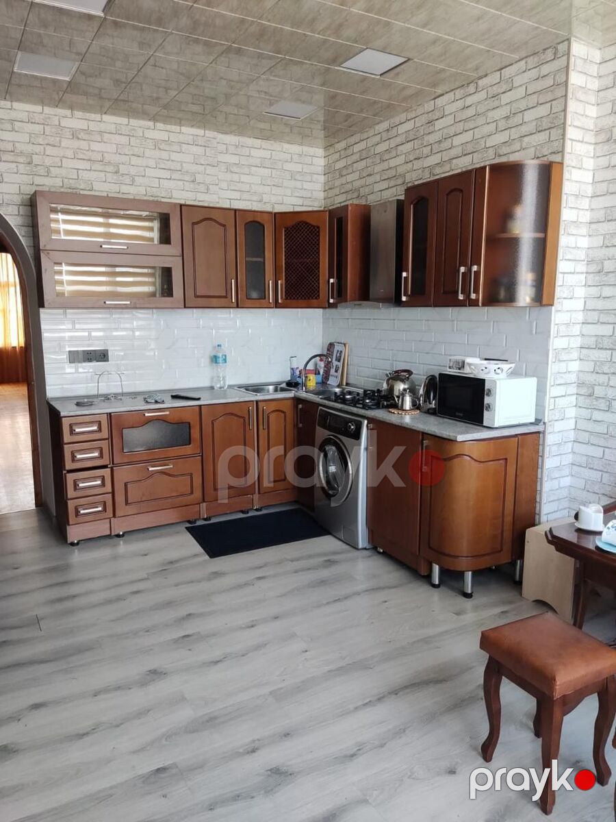 Satılır 2 otaqlı köhnə tikili 70 m² — Mənzil, Bakı (11)